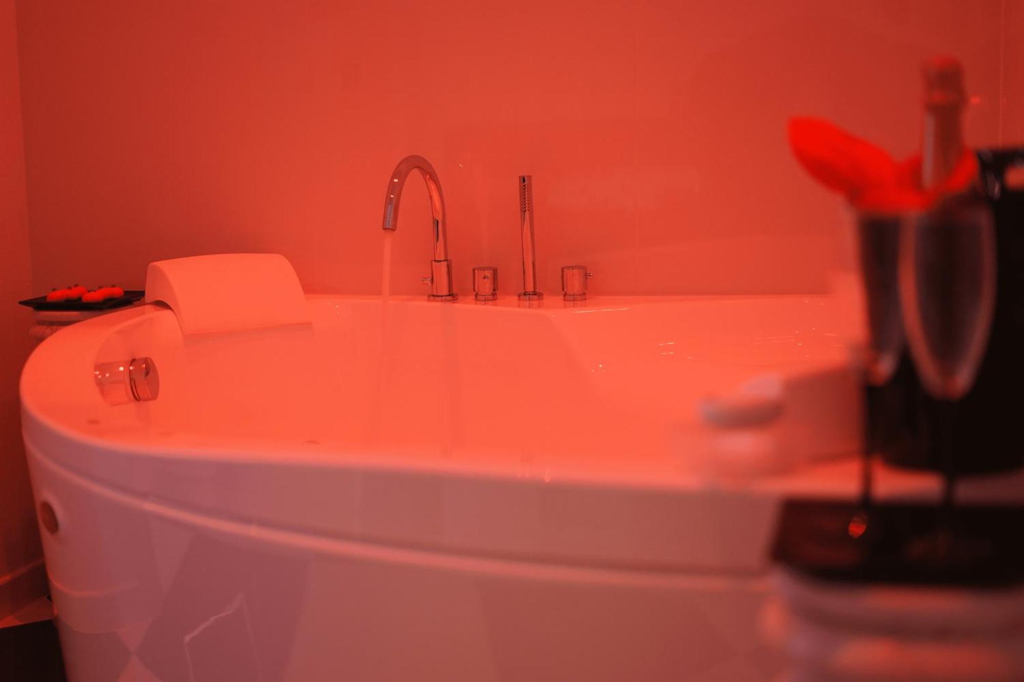 Alchimia Spa & Centro Benessere Mesagne Bagian luar foto