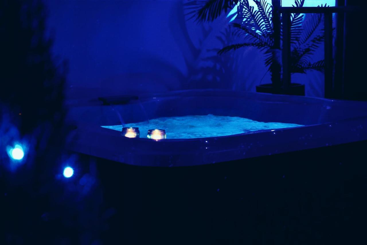 Alchimia Spa & Centro Benessere Mesagne Bagian luar foto
